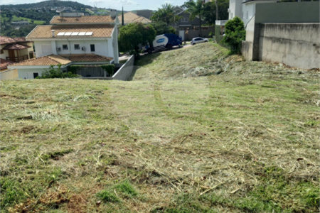 Terreno à venda no Condomínio Villaggio Capriccio em Louveira!