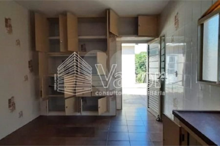 Casa térrea para venda na Vila Carmem .