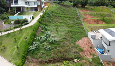 Terreno à venda no condomínio Jardim Primavera, Louveira - SP
