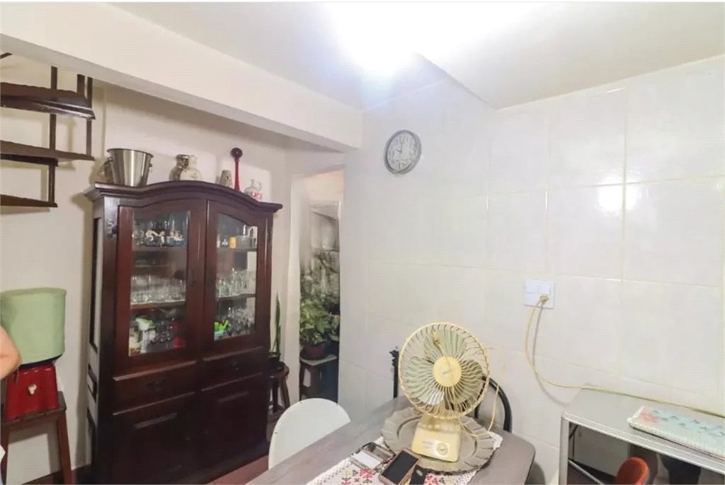 Sobrado à venda no Jardim Bonfiglioli, 3 quartos, 1 suíte e 2 vagas A apenas 150 metros da Praça Isa Leirner!