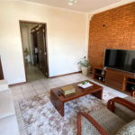 Excelente casa no Jardim Brasilia 3 dormitórios sendo 1 suíte