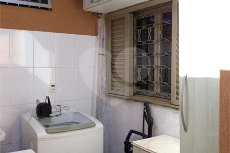 Casa térrea no Samambaia.