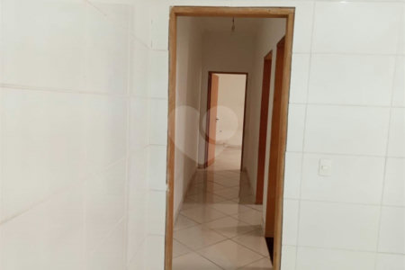 Casa para venda localizada no Jardim Medeiros