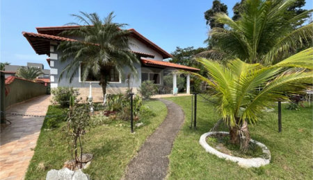 Casa à venda com 4 quartos, sendo 2 suítes,  em Morada da Praia, Bertioga, SP