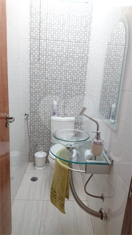 Casa térrea em Araraquara/SP, na Vila Xavier.