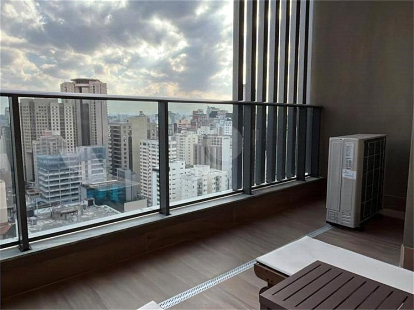 Studio de Alto Padrão no Cobiçado JK Square, Itaim Bibi | 42m², 1 Vaga