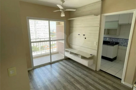 Apartamento no Belém de 52m2 com 2 dorms, 1 suíte, 2 banheiros, 1 vaga. Estuda permuta.