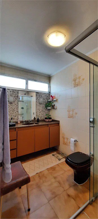 Apartamento à venda com 3 quartos, sendo 1 suíte, em Vila Madalena, São Paulo, SP