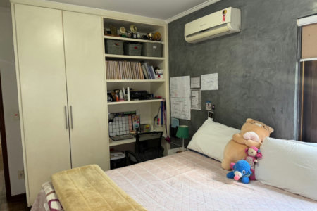 Casa para venda em Jardim Peri Peri com 3 quartos, sendo 1 suíte, 149m²