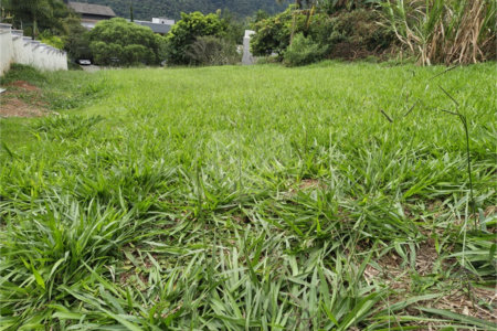 Lote à Venda no Porto Atibaia – 1.300 m² com Vista Privilegiada