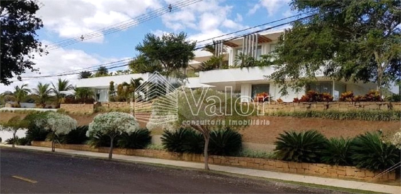 Casa de Alto Padrão no Damha I