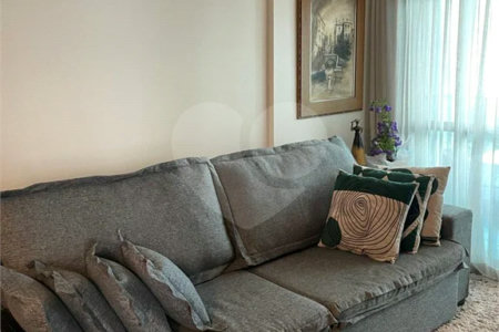 Apartamento VENDA Santa Cecília com 40,29m2, 1 quarto, sala, varanda, cozinha, banheiro e 1 vaga de garagem
