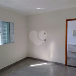 Casa nova 2 quartos dois banheiros Jardim Hikari
