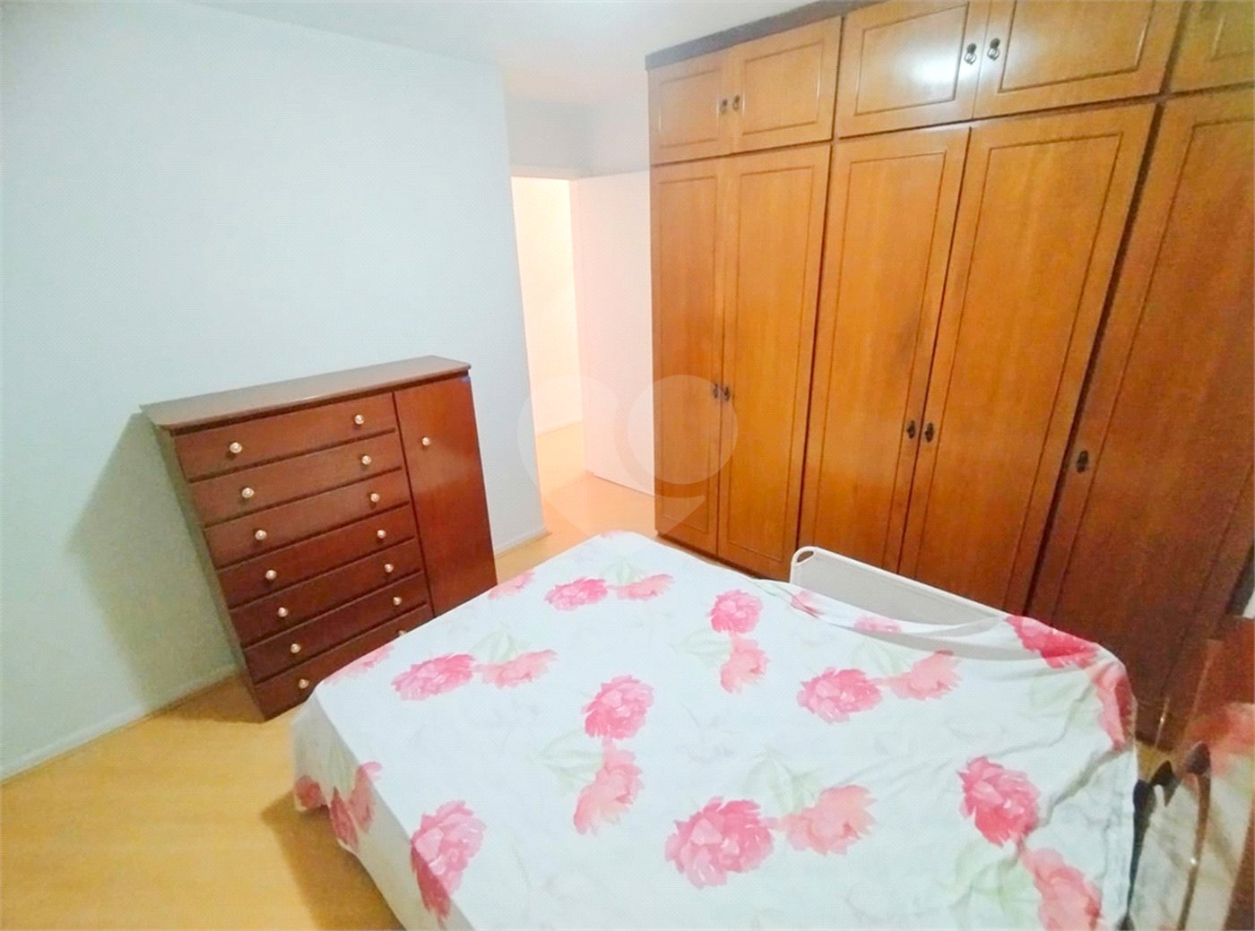 Apartamento no Cambuci - 2 quartos - varanda - 2 vagas