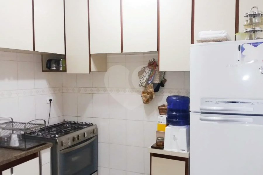 Sobrado de 105m2 à venda com 3 dormitórios na Vila Santa Catarina