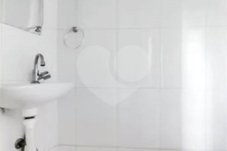 Apartamento á venda - Moema