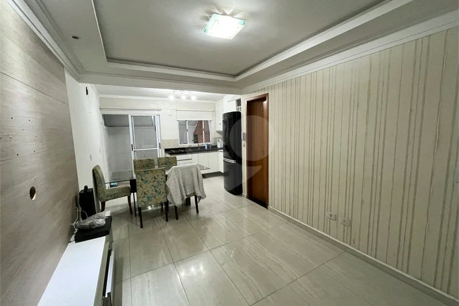 SOBRADO PARA VENDA EM CONDOMINIO FECHADO NA CASA VERDE.