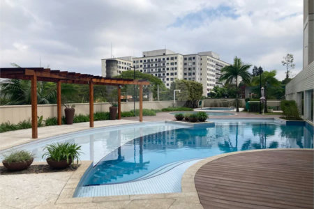 Apartamento para alugar com 4 quartos, sendo 2 suítes, em Jardim Marajoara, São Paulo, SP