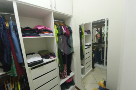 Casa Térrea Disponível para Locação e Venda no Condomínio Vilaggio Capriccio