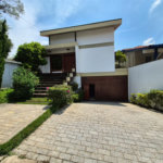 Casa de Vila à venda ou para alugar com 4 quartos, sendo 2 suítes, em Jardim Leonor, São Paulo, SP