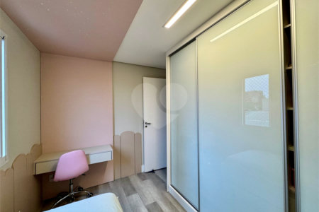 Amplo apto à venda | 113 m² | 3 dormitórios (1 suíte) | 2 vagas na Mooca!
