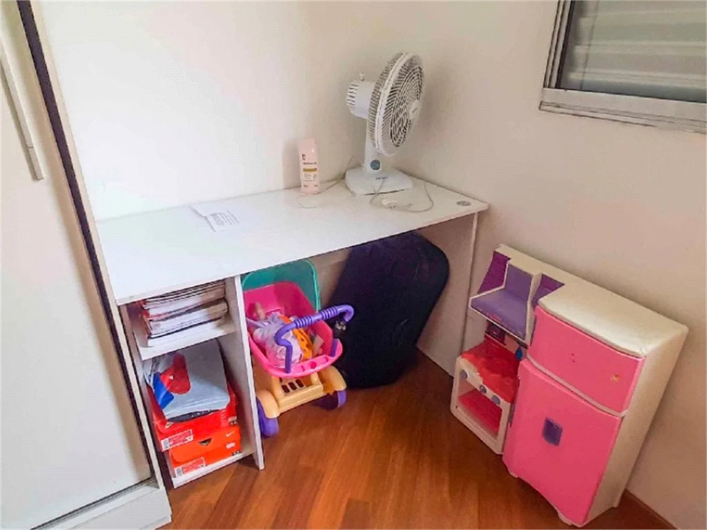 Ótimo apartamento com 2 quartos e vaga de garagem