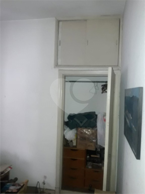 APARTAMENTO DE 3 QUARTOS À VENDA NO PARAÍSO