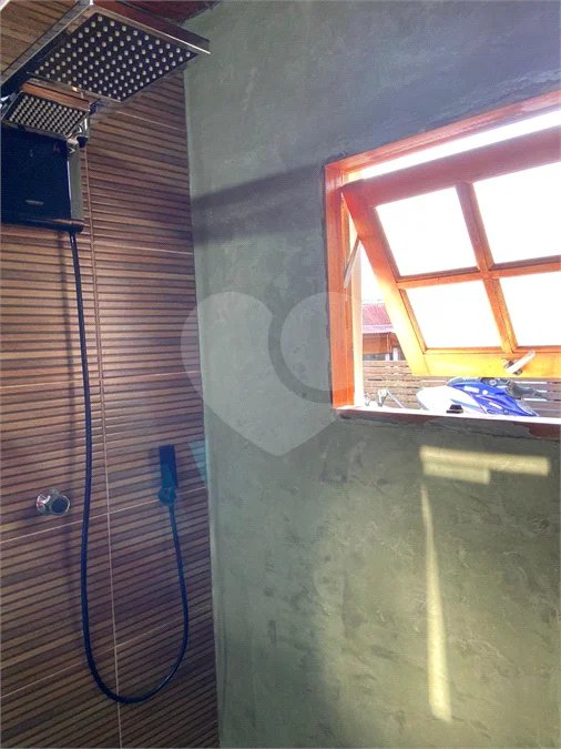 Chalé à venda em Atibaia 140m²– Condomínio fechado com lazer completo