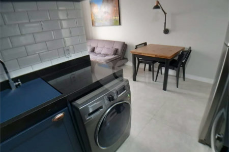 Apartamento à venda com 33m² - Brás.