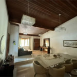 Casa à venda com 3 quartos, sendo 1 suíte, no condomínio Residencial Jardim das Flores 1510, Cotia - SP
