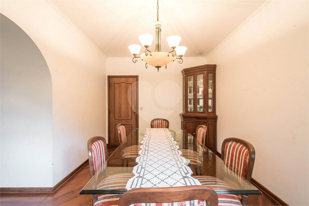 Apartamento à venda no Campo Belo 4 dormitórios 3 vagas
