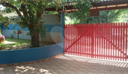 Chácara à venda com 3 quartos, sendo 2 suítes, em Monterrey, Louveira, SP