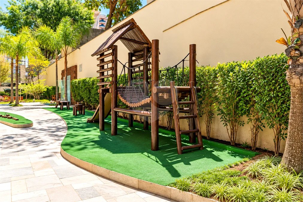 Apartamento de 84 m² no Centro de São Bernardo do Campo, com 2 dormitórios + 1 reversível, varanda gourmet com churrasqueira e lazer completo de clube.