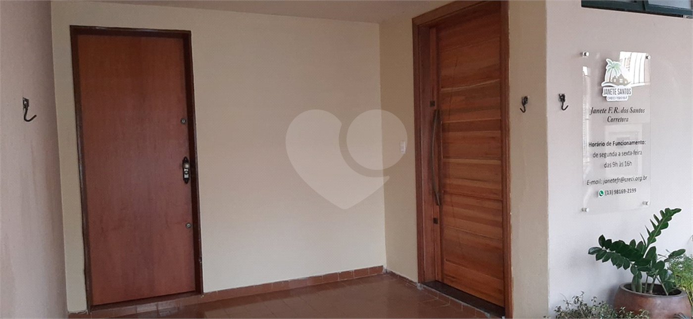 Casa espaçosa com 3 quartos e suíte em excelente bairro residencial!