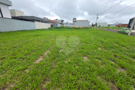 Terreno Condomínio Villenuve 10X24