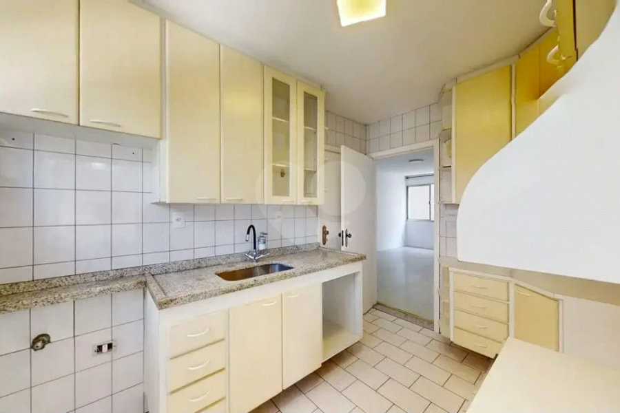 Apartamento para venda em Itaim Bibi com 3 quartos, sendo 1 suíte, 78m²