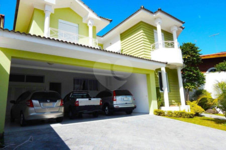 Casa à venda com 4 suítes em Interlagos, São Paulo, SP