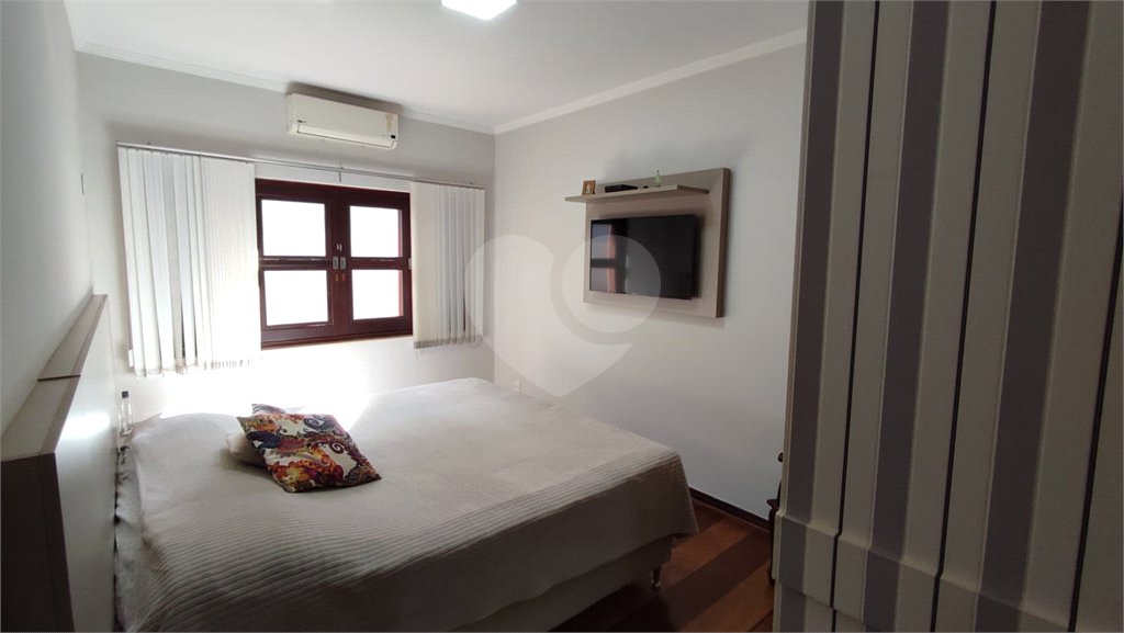 Casa com 3 dormitórios à venda no bairro Jardim Cardinalli, em São Carlos/SP