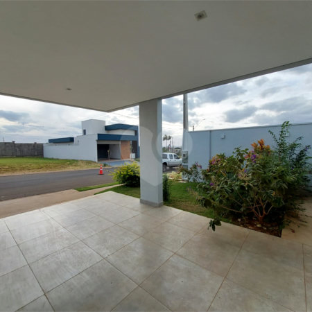 Sobrado com 3 Dormitórios no Villenuve