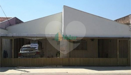 Casa à venda com 3 quartos, sendo 1 suíte,  em Cidade Aracy, São Carlos, SP