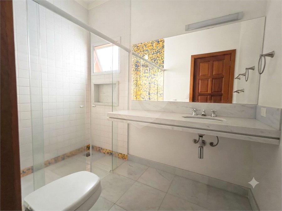 Exclusividade e Sofisticação no Swiss Park: O Sobrado Perfeito em São Carlos, com, 3 suites,2 salas, área Gourmet, persianas blackout automatizadas.