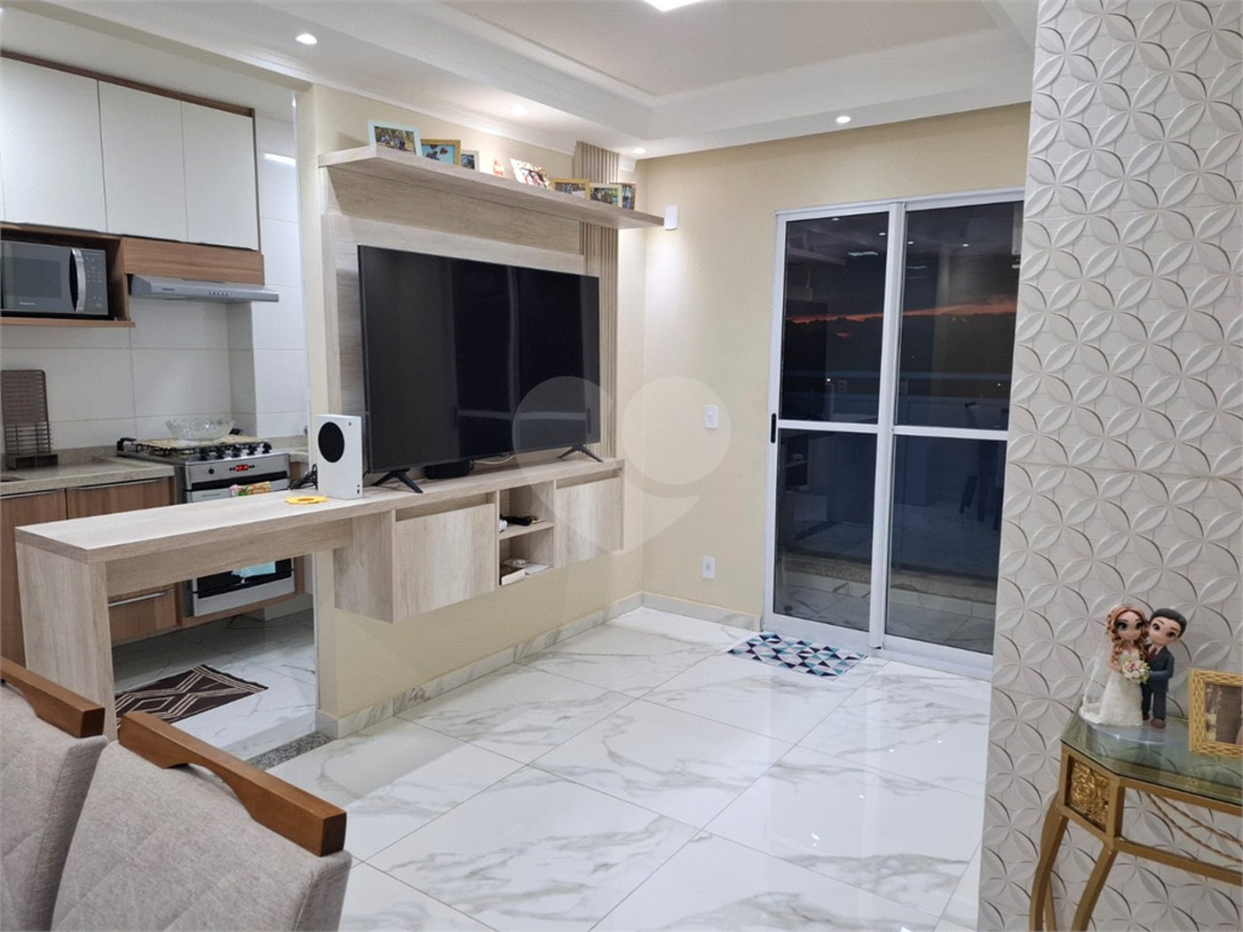Apartamento com dois dormitórios a venda no Residencial Sineu