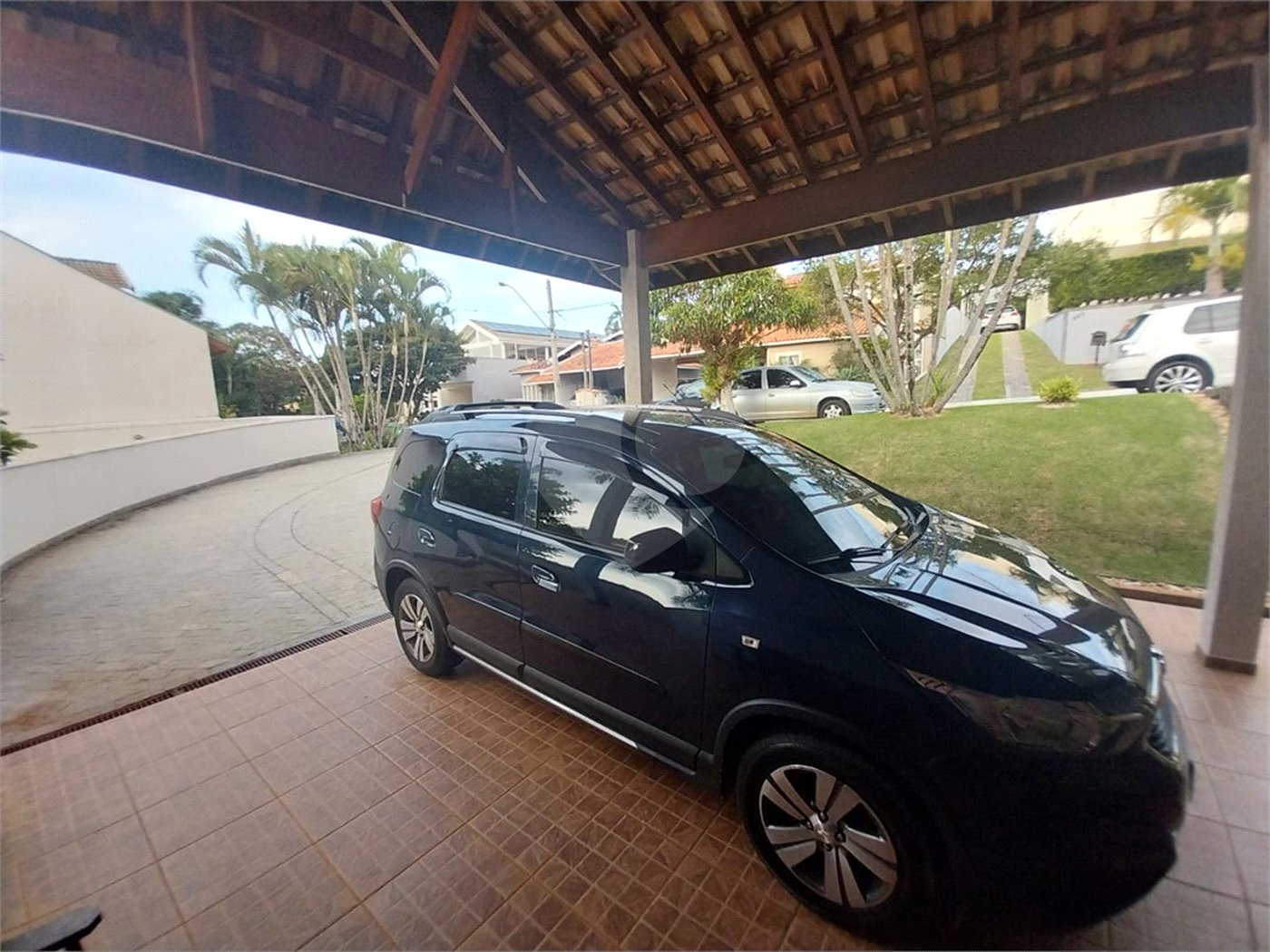 Casa Térrea Disponível para Locação e Venda no Condomínio Vilaggio Capriccio
