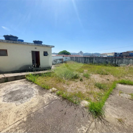 Casa Comercial com 4 salões à venda - Centro | Atibaia