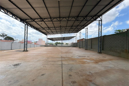 Galpão comercial á venda.