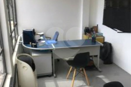 Sala Comercial no Centro