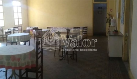 Galpão à venda com 45 quartos, sendo 13 suítes,  em Jardim São Carlos, São Carlos, SP