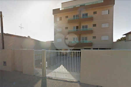 Apartamento no Condomínio Vila Urbana.