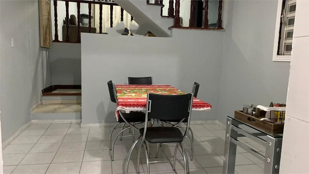 Sobrado à venda com 3 quartos, sendo 1 suíte,  em Jardim Esmeralda, São Paulo, SP