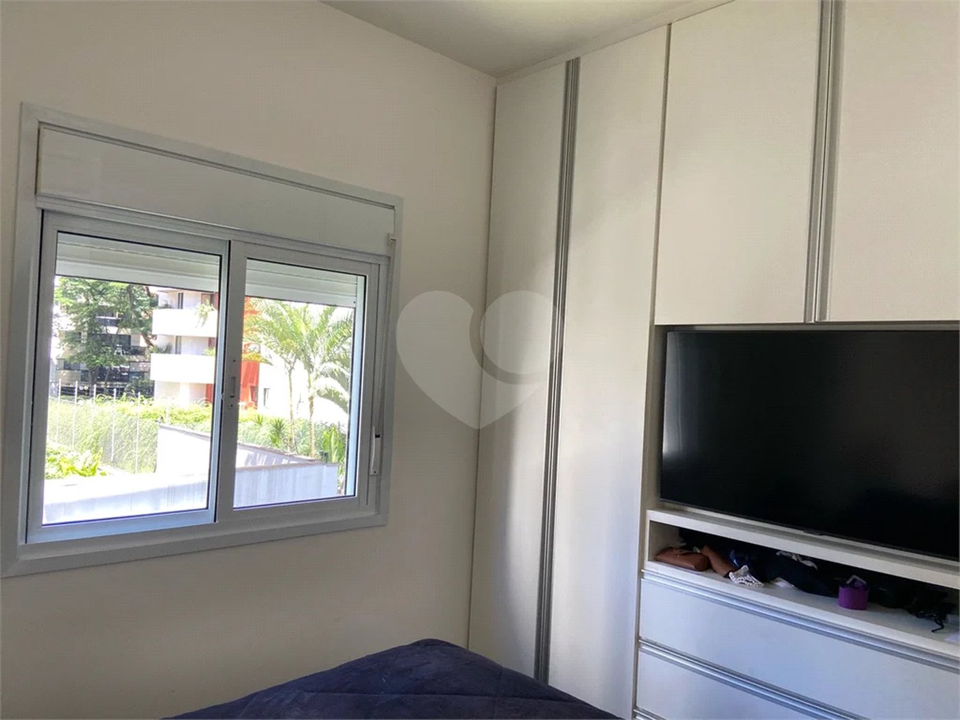 Apartamento à venda Campo Belo, 74 m², 3 dormitórios, 1 suíte, varanda gourmet, 2 vagas, depósito